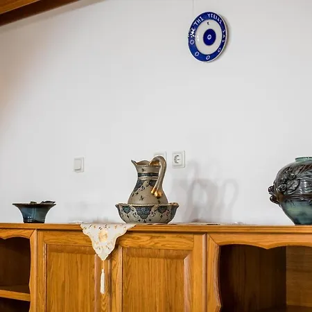 Socrates Traditional House Haraki