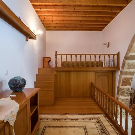 Сasa de vacaciones Socrates Traditional House *
