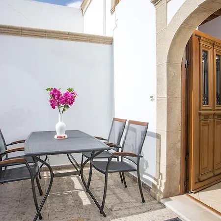 Socrates Traditional House