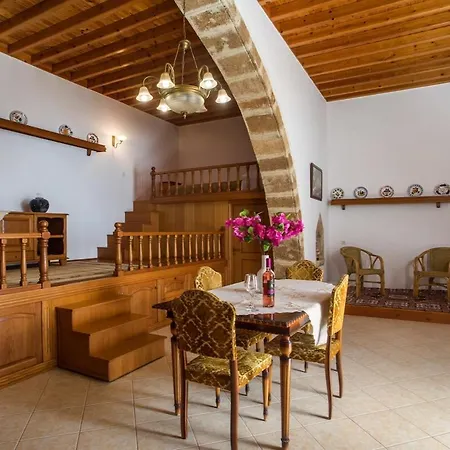Socrates Traditional House Charaki