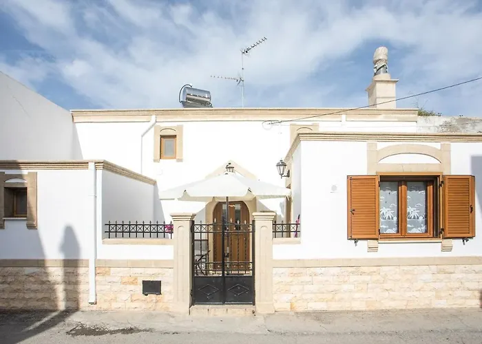 بيت للعطل Socrates Traditional House شاراكي