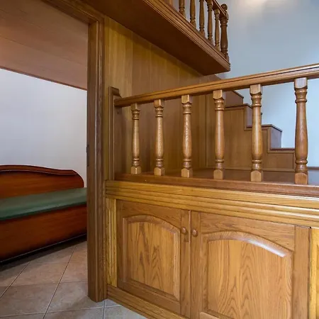 Socrates Traditional House * Charaki