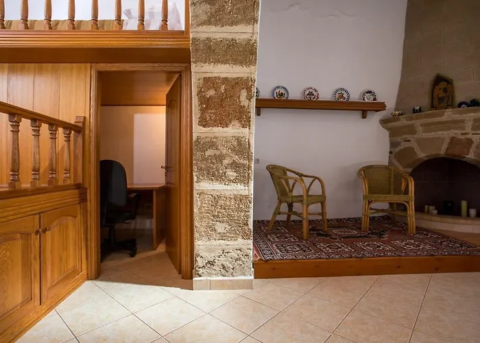 펜션 Socrates Traditional House 하라키