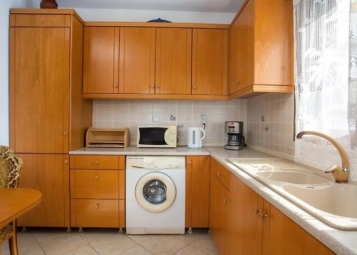 Socrates Traditional House 펜션 *